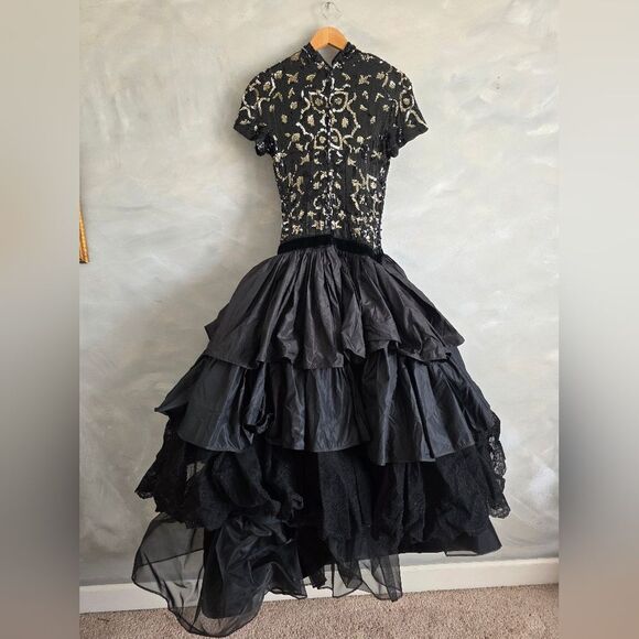 Valentino 1980s Sequined Black and Gold Tiered Taffeta and Lace Dress Rare XS - Picture 3 of 15